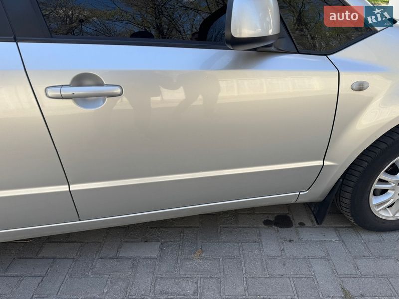 Седан Suzuki SX4 2007 в Запорожье