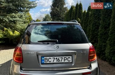 Внедорожник / Кроссовер Suzuki SX4 2013 в Львове