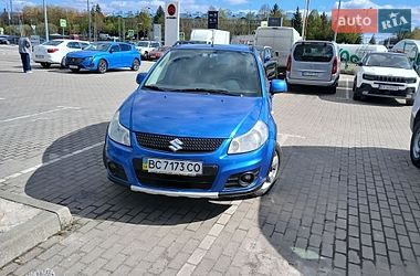 Внедорожник / Кроссовер Suzuki SX4 2011 в Львове