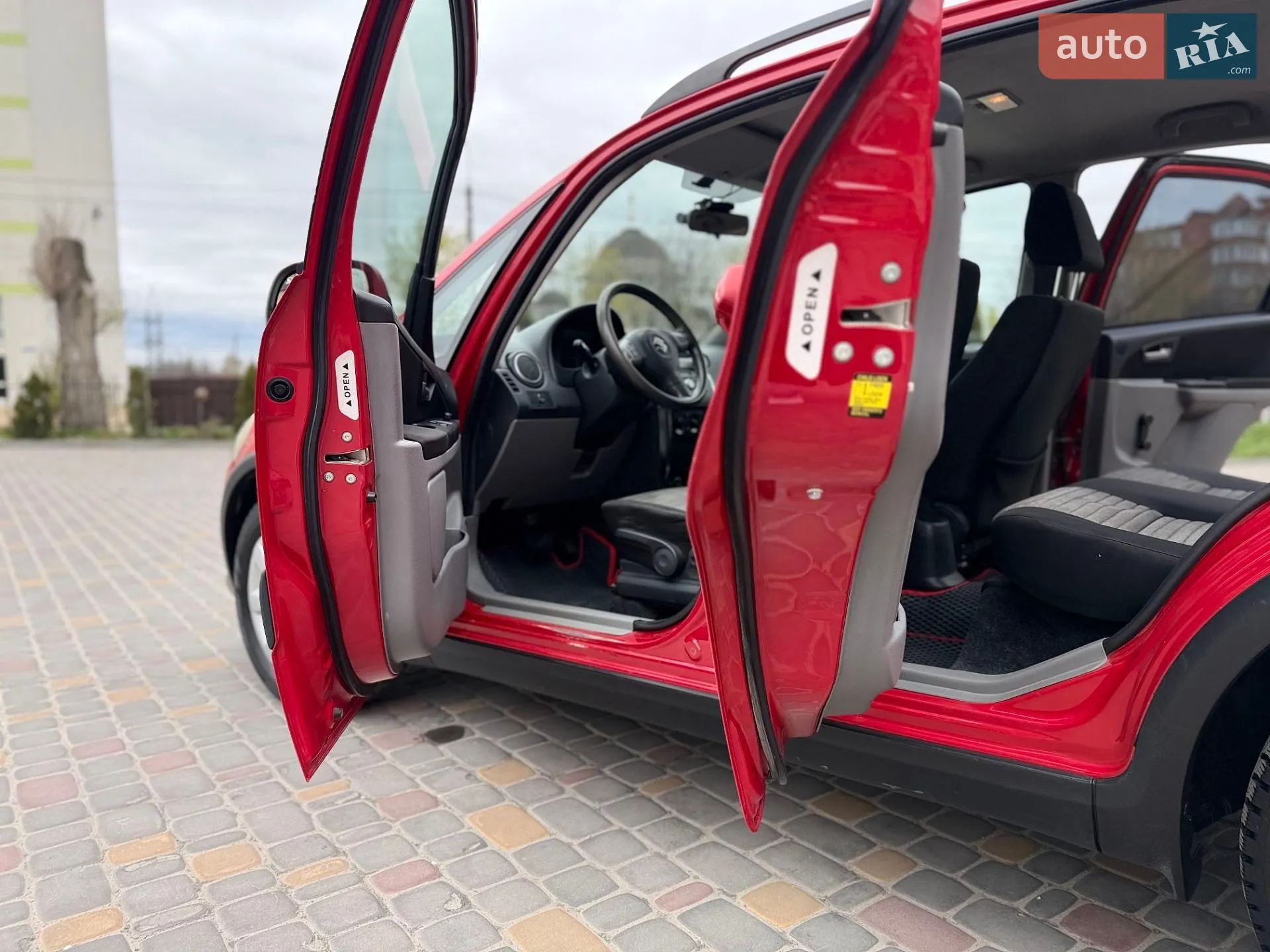2014 Suzuki SX4 - мініатюра 8