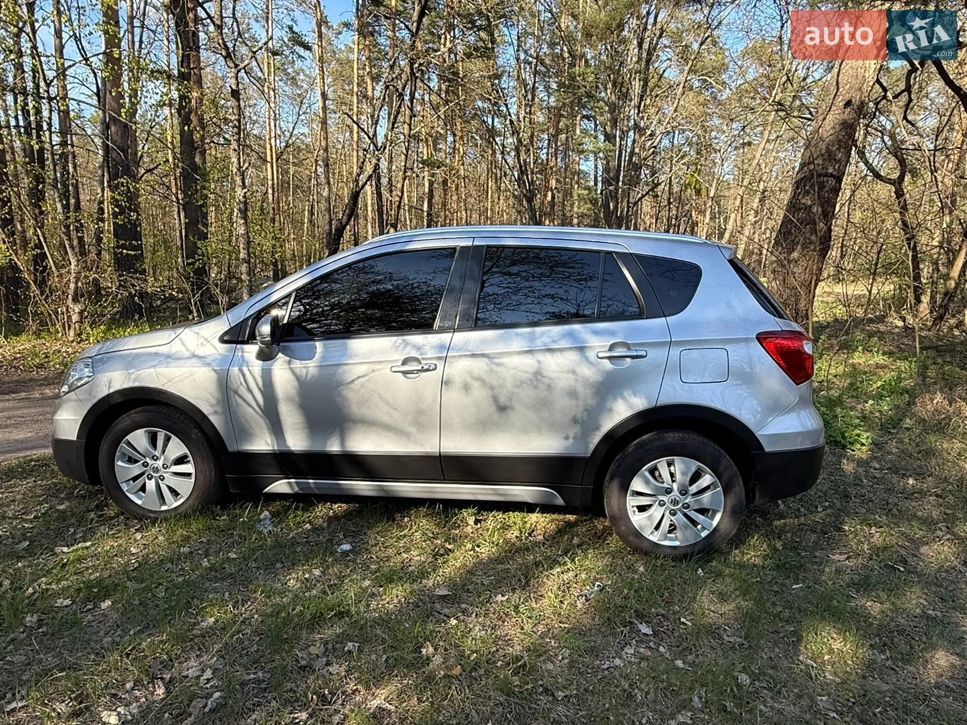 2015 Suzuki SX4 - мініатюра 28