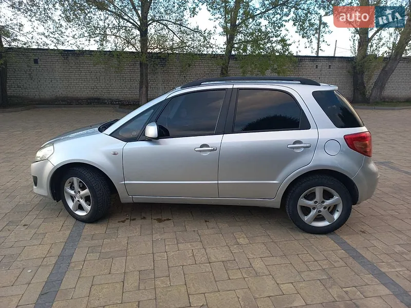 Suzuki SX4