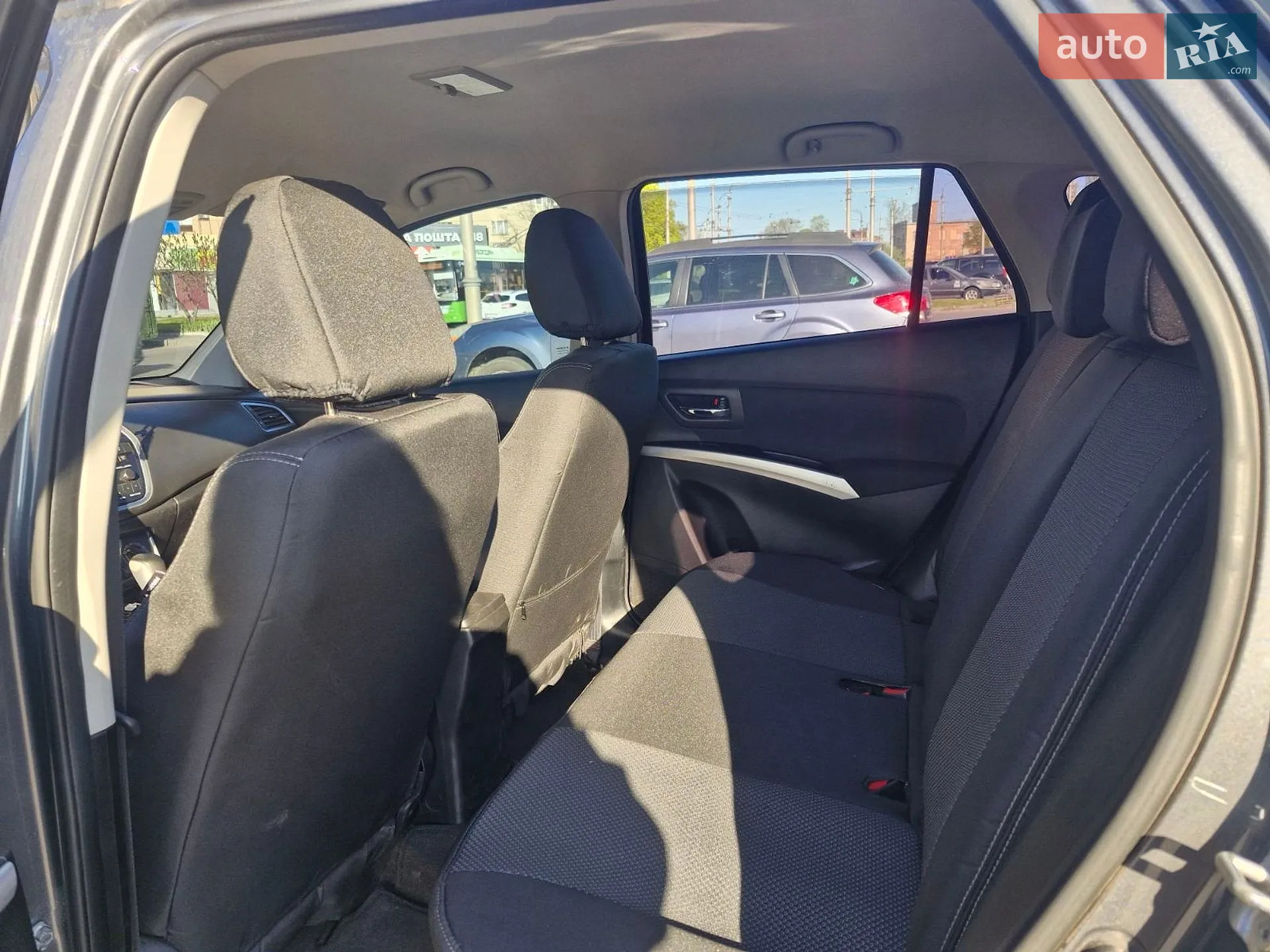 2016 Suzuki SX4 - мініатюра 5
