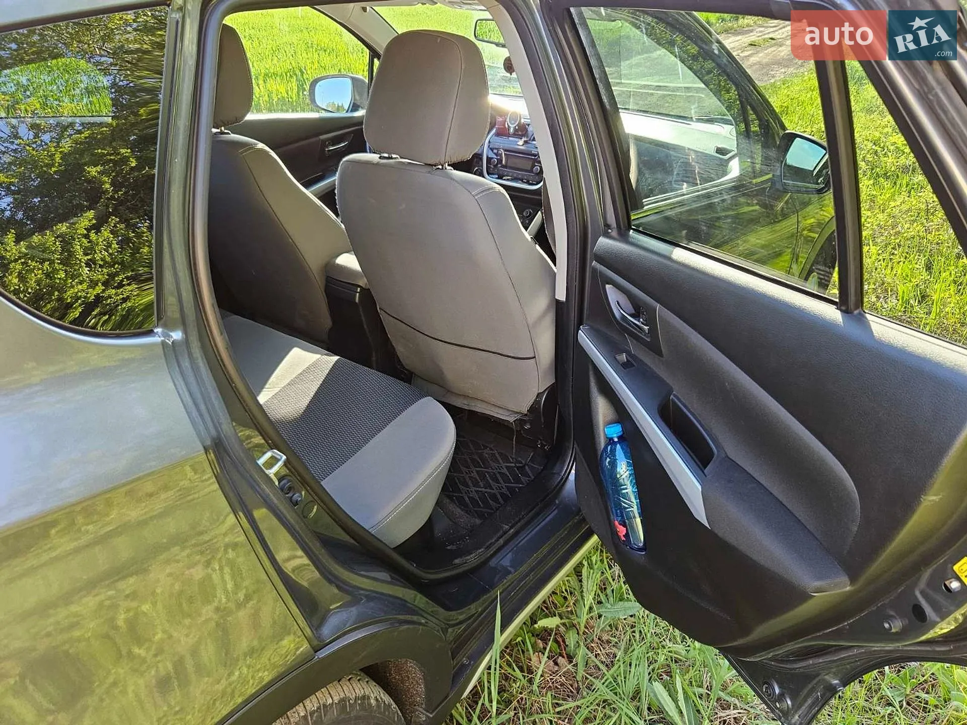 2017 Suzuki SX4 - мініатюра 14