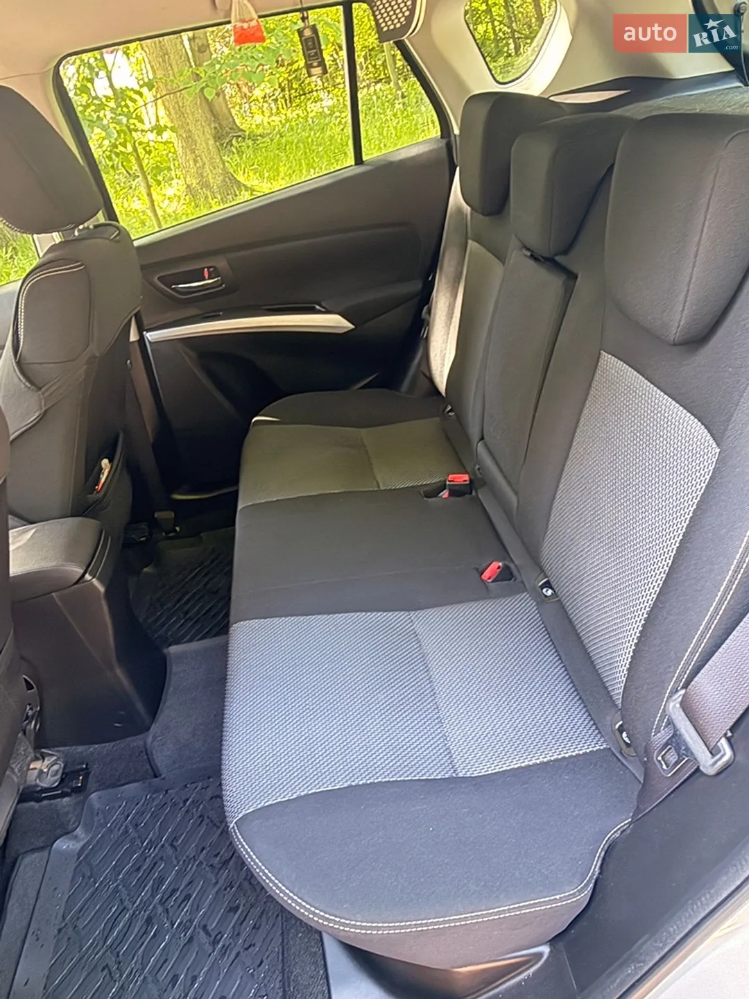 2015 Suzuki SX4 - мініатюра 20