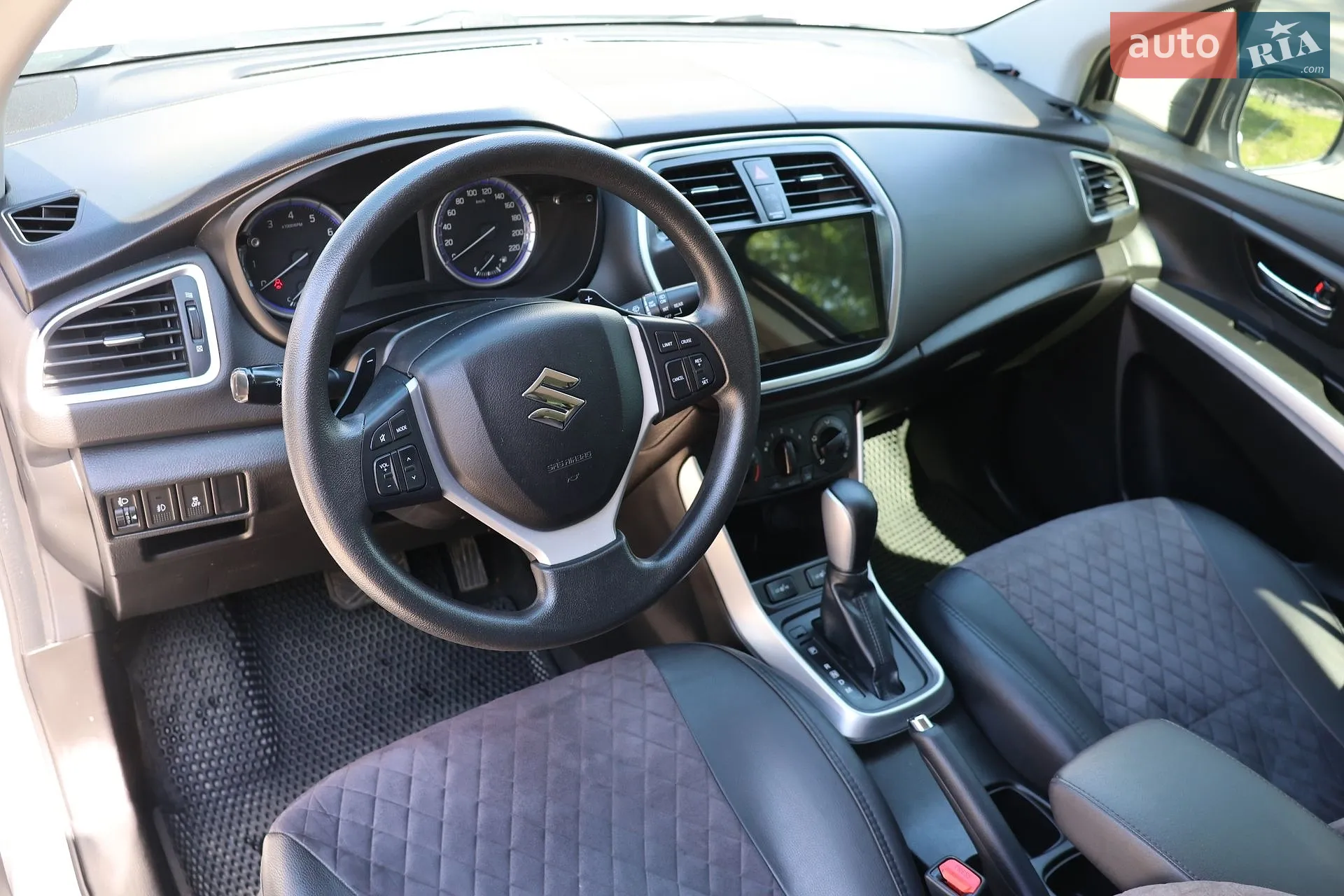 2020 Suzuki SX4 - мініатюра 8