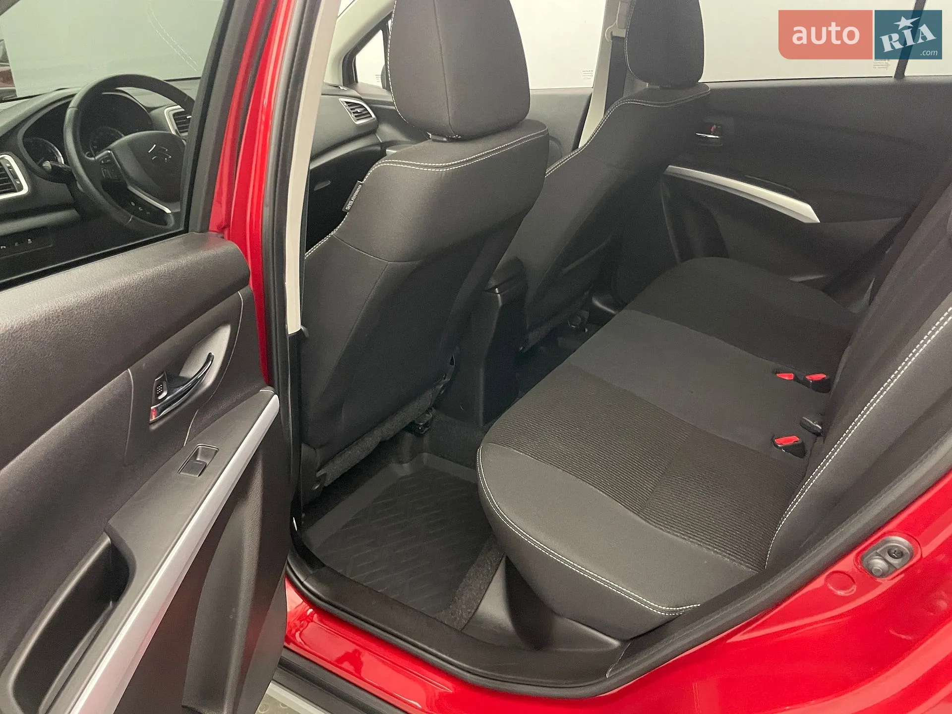 2019 Suzuki SX4 - мініатюра 8