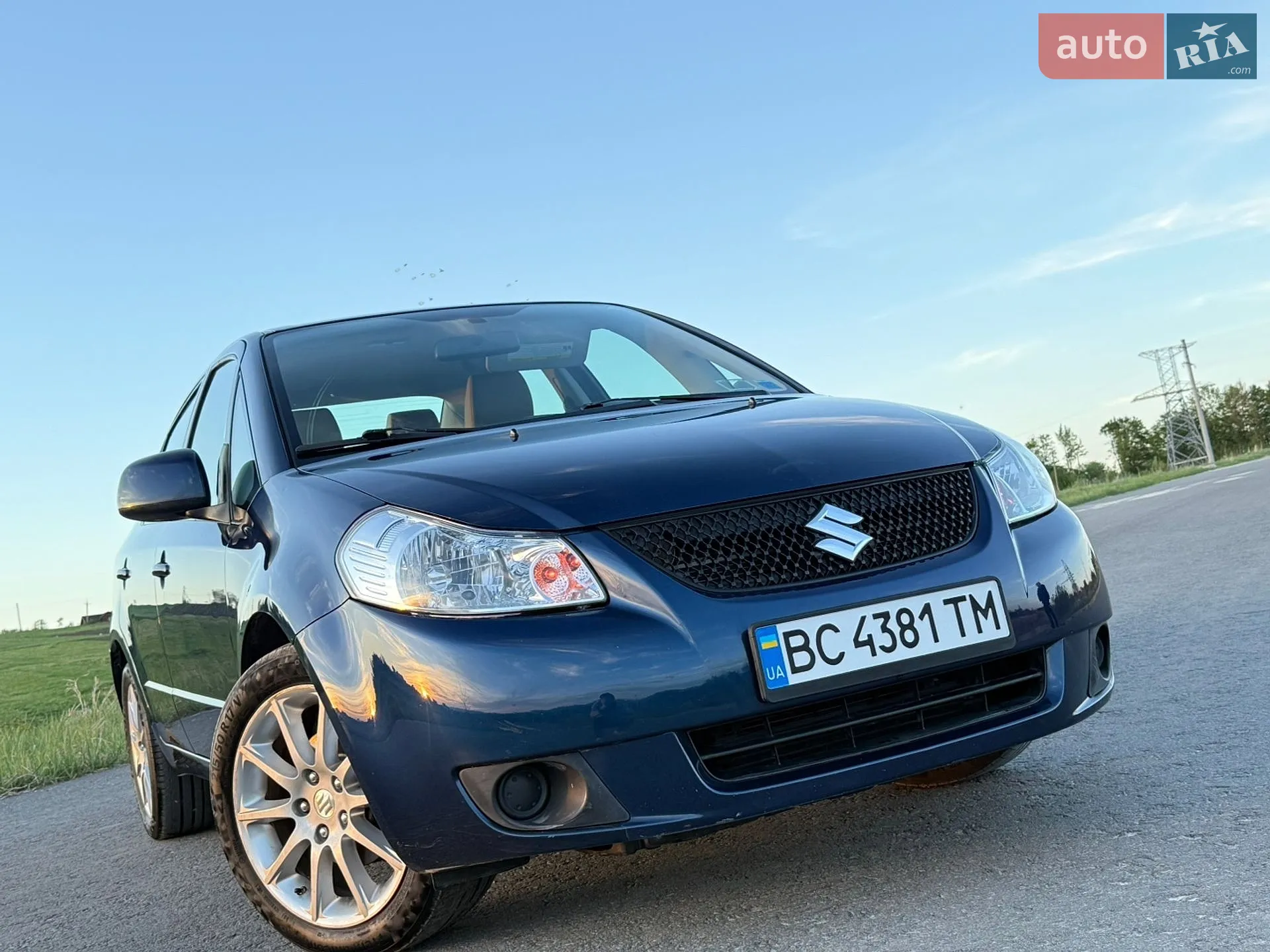 2010 Suzuki SX4 - мініатюра 6