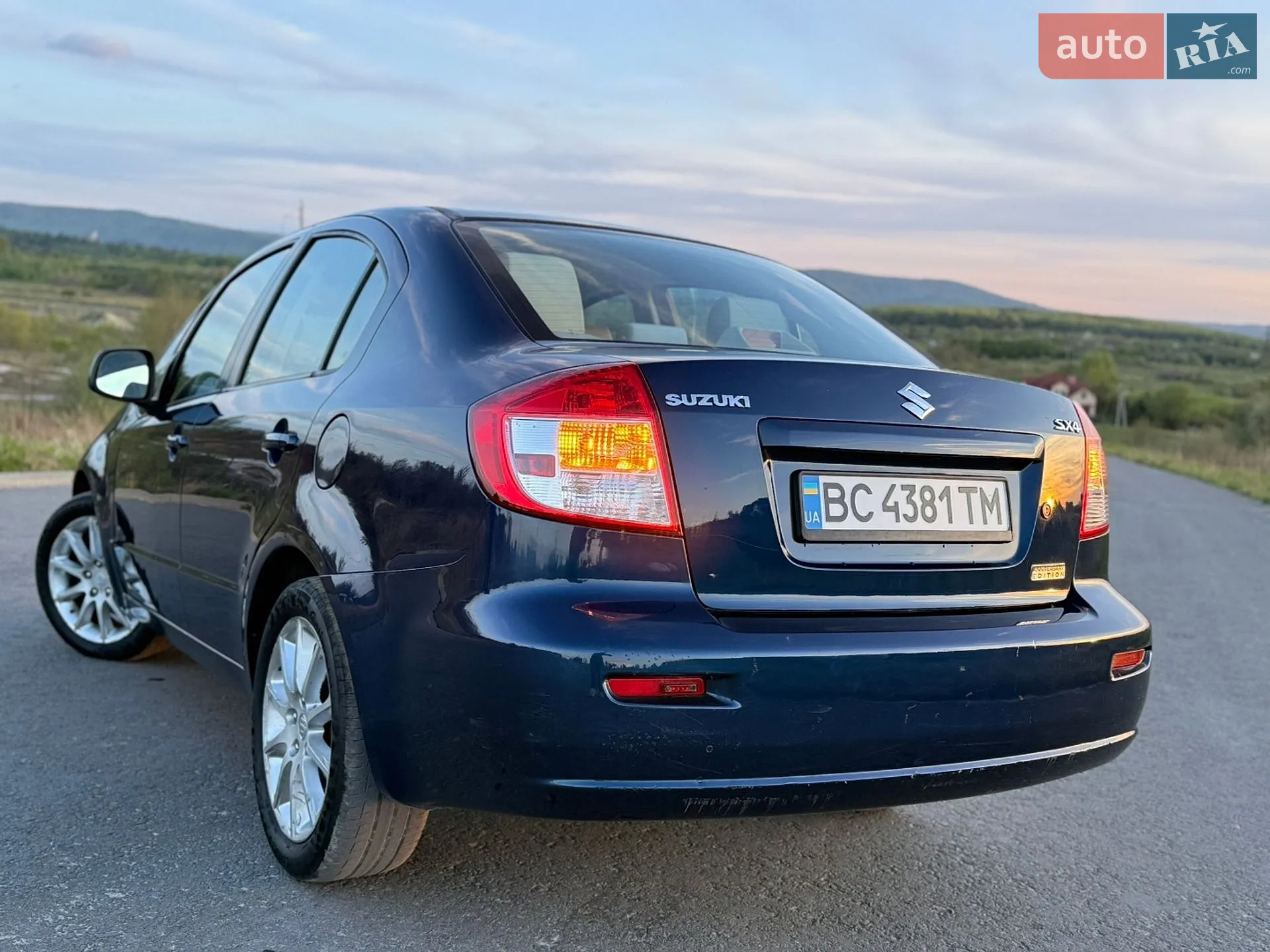 2010 Suzuki SX4 - мініатюра 14