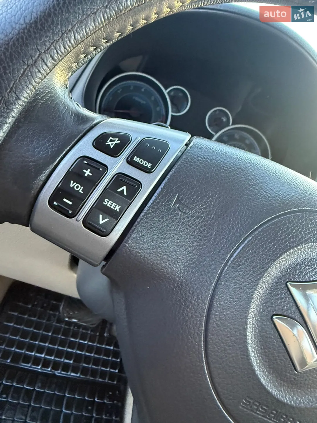 2010 Suzuki SX4 - мініатюра 26