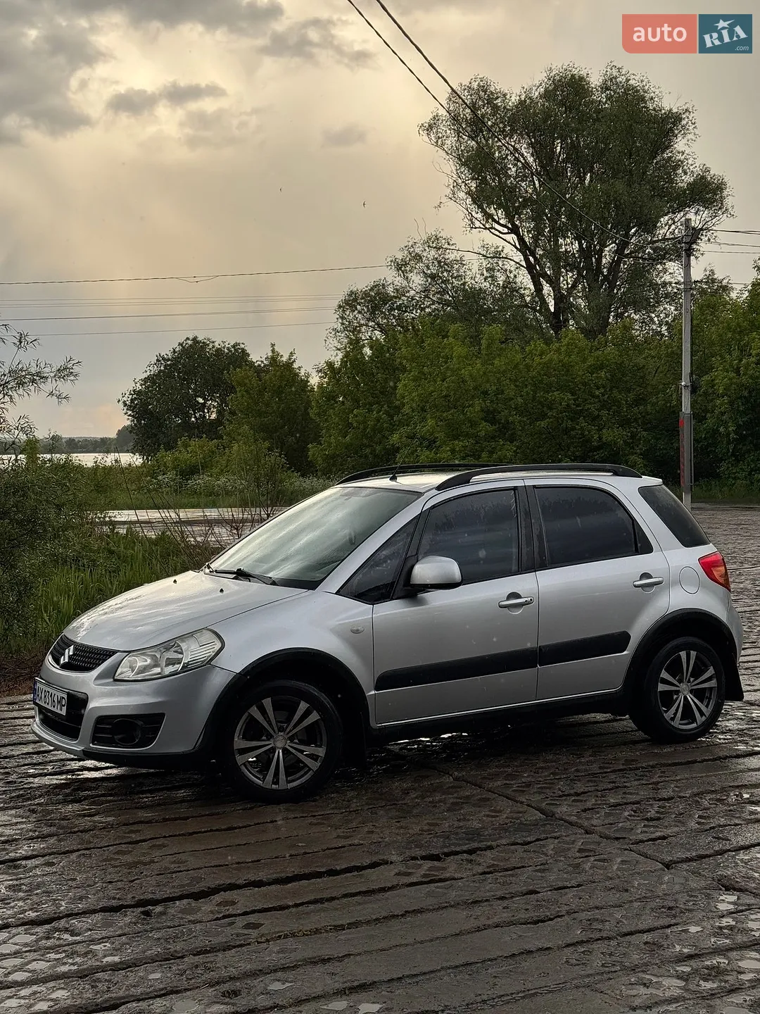 2011 Suzuki SX4 - мініатюра 8