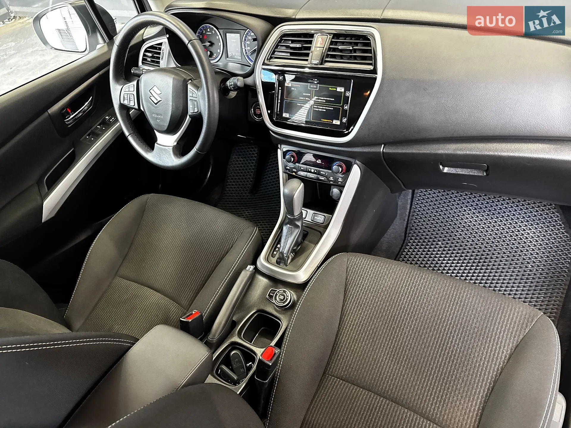 2017 Suzuki SX4 - мініатюра 27