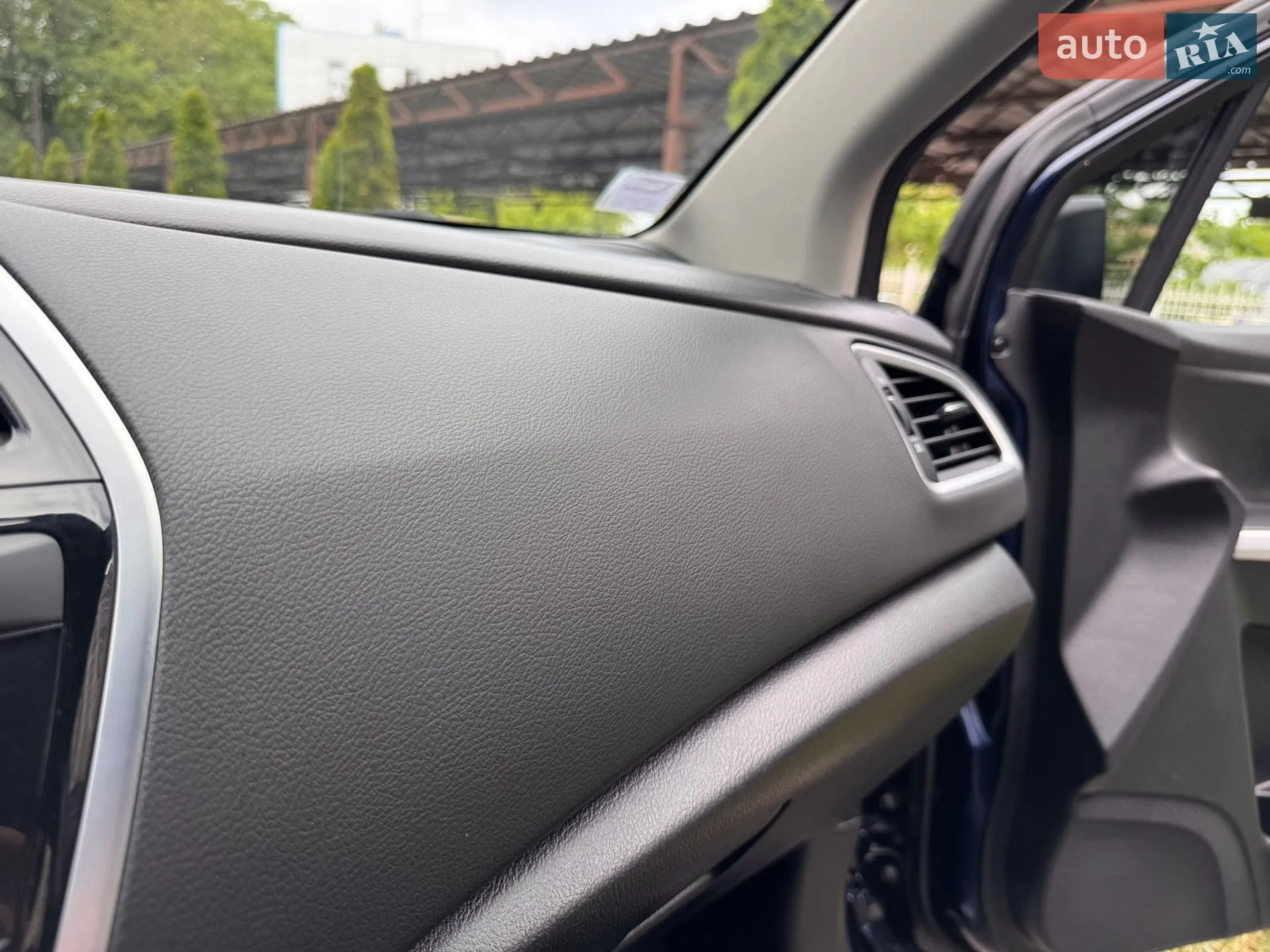 2017 Suzuki SX4 - мініатюра 26