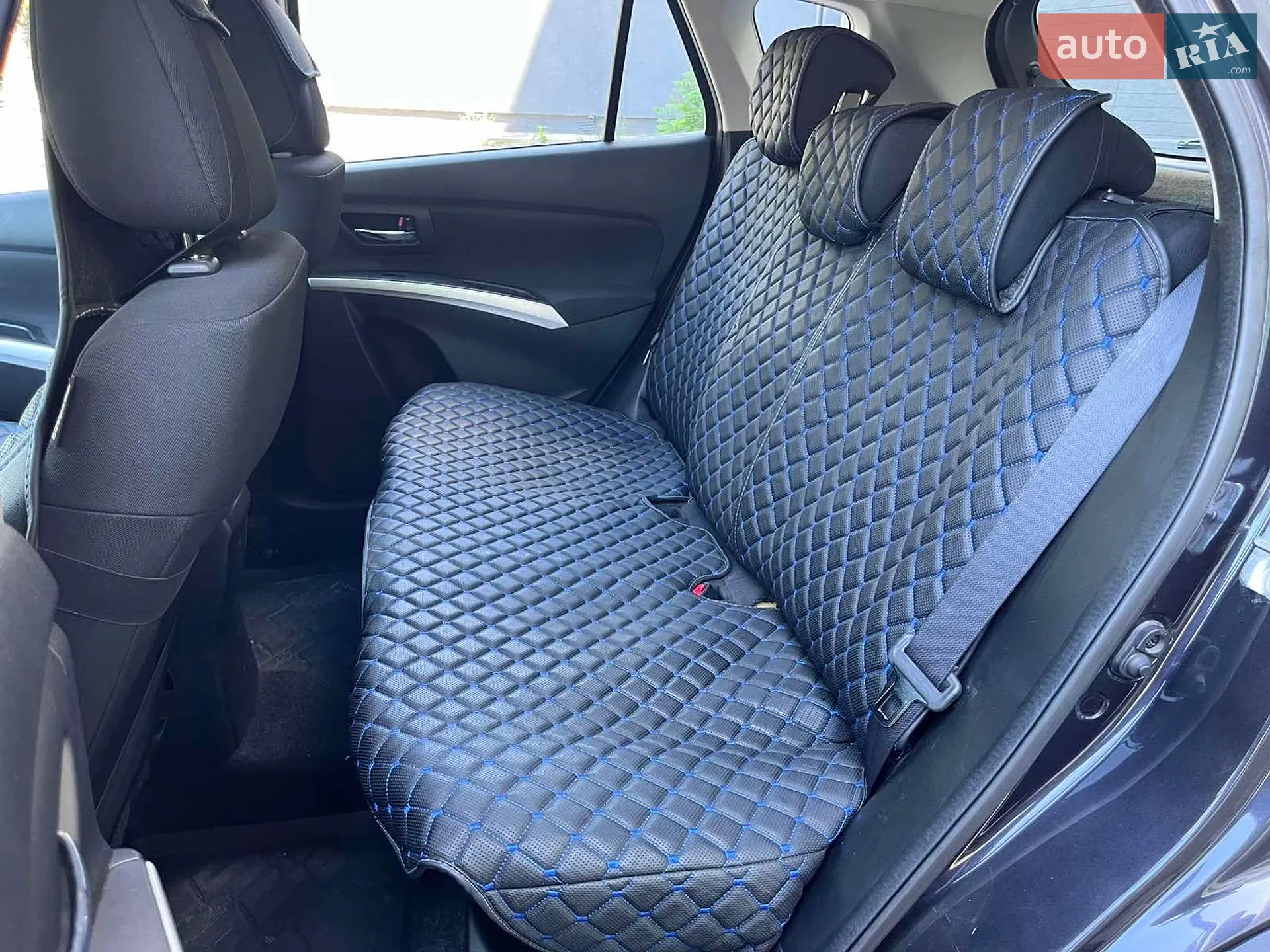 2014 Suzuki SX4 - мініатюра 18