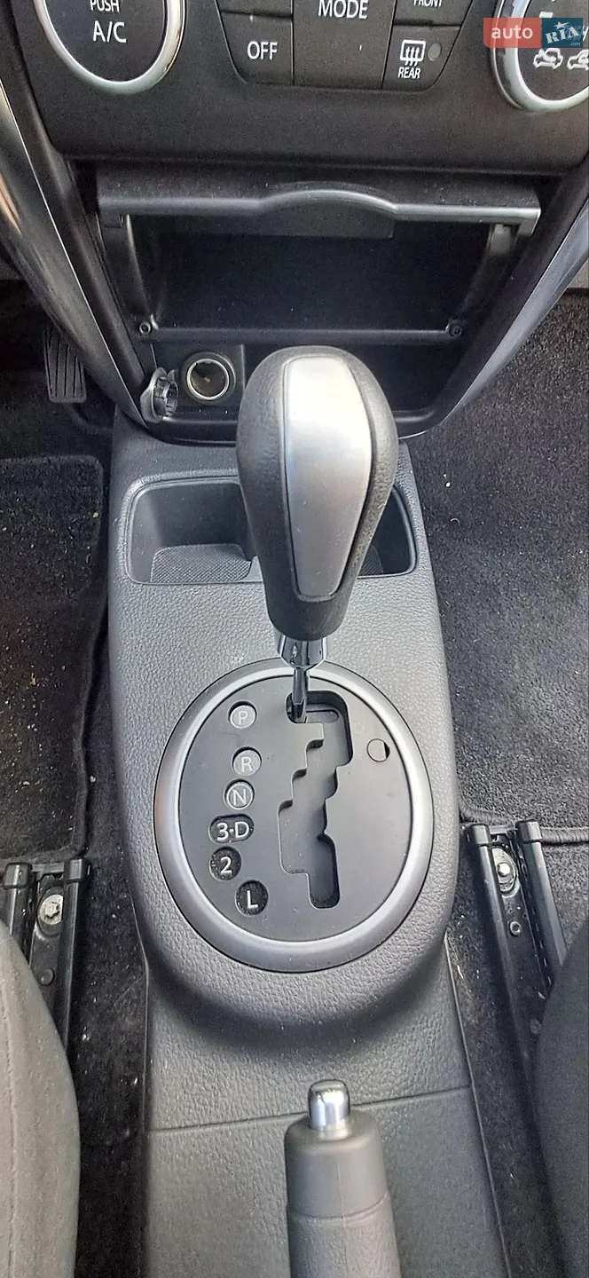 2011 Suzuki SX4 - мініатюра 5