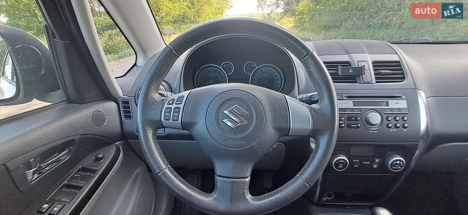 2011 Suzuki SX4 - мініатюра 3