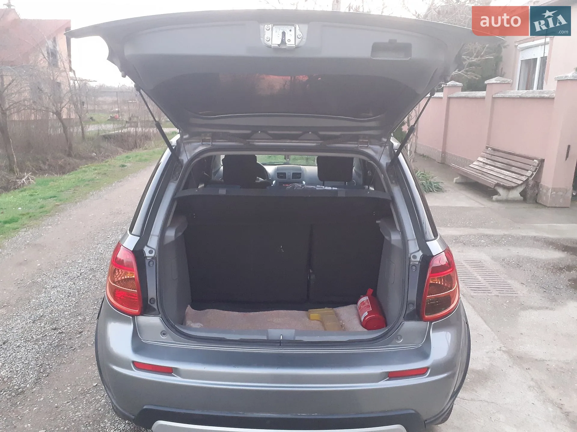 2012 Suzuki SX4 - мініатюра 15