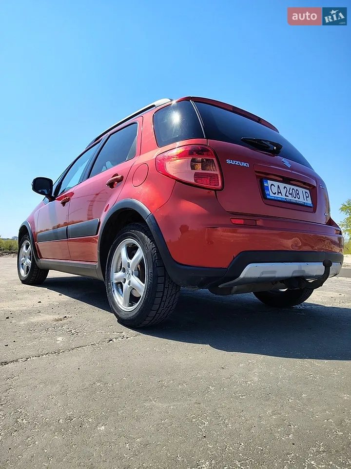 2011 Suzuki SX4 - мініатюра 25