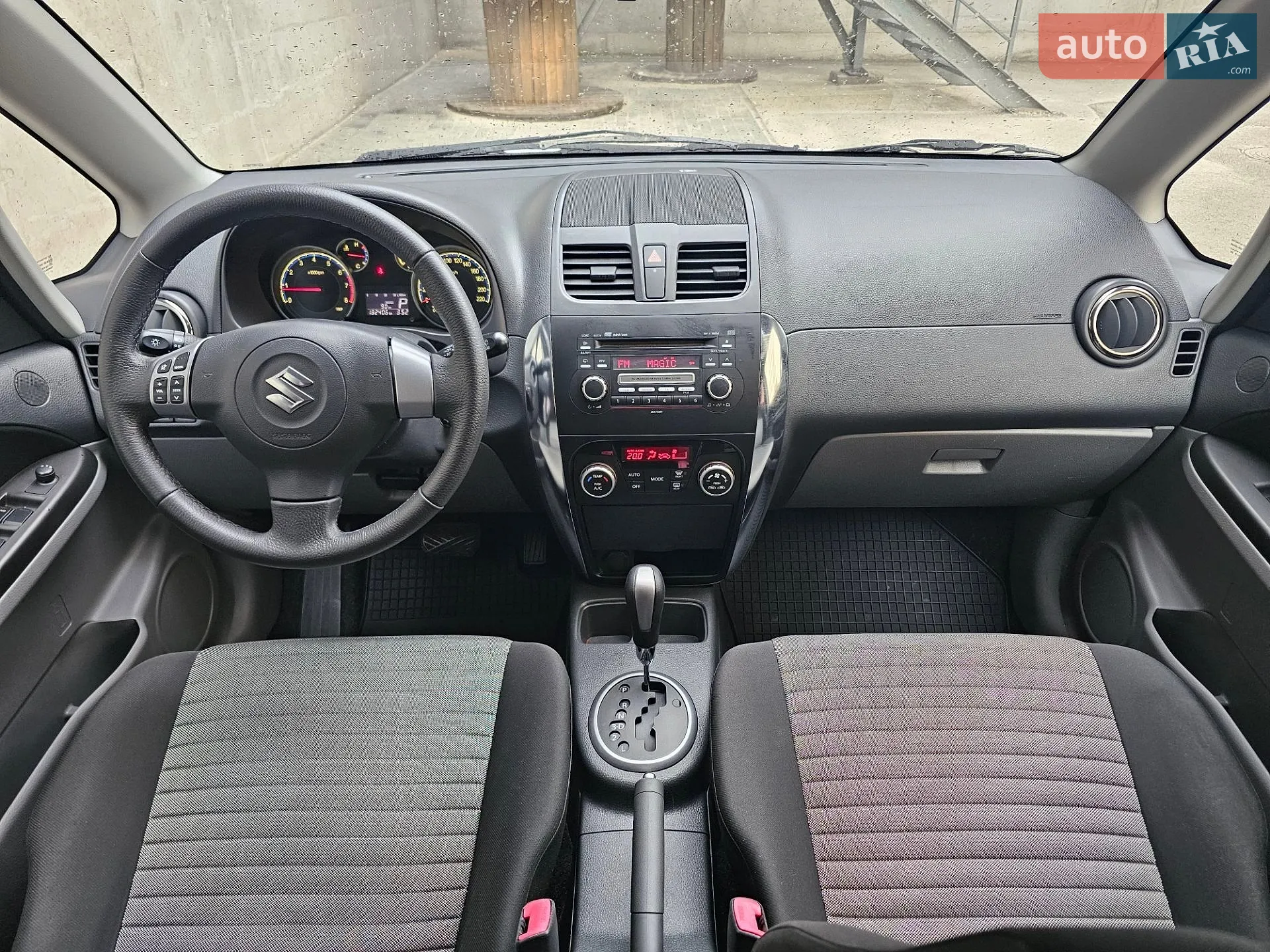 2011 Suzuki SX4 - мініатюра 35