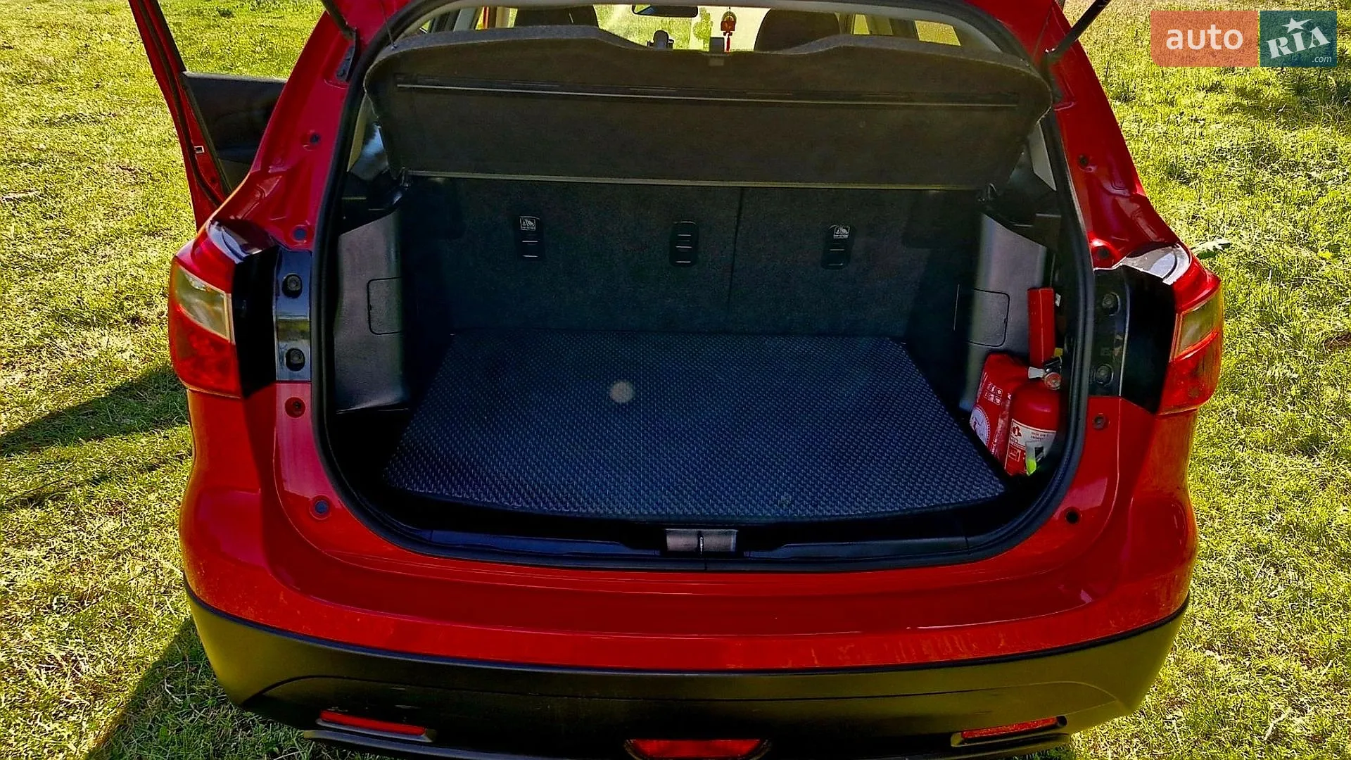 2016 Suzuki SX4 - мініатюра 14
