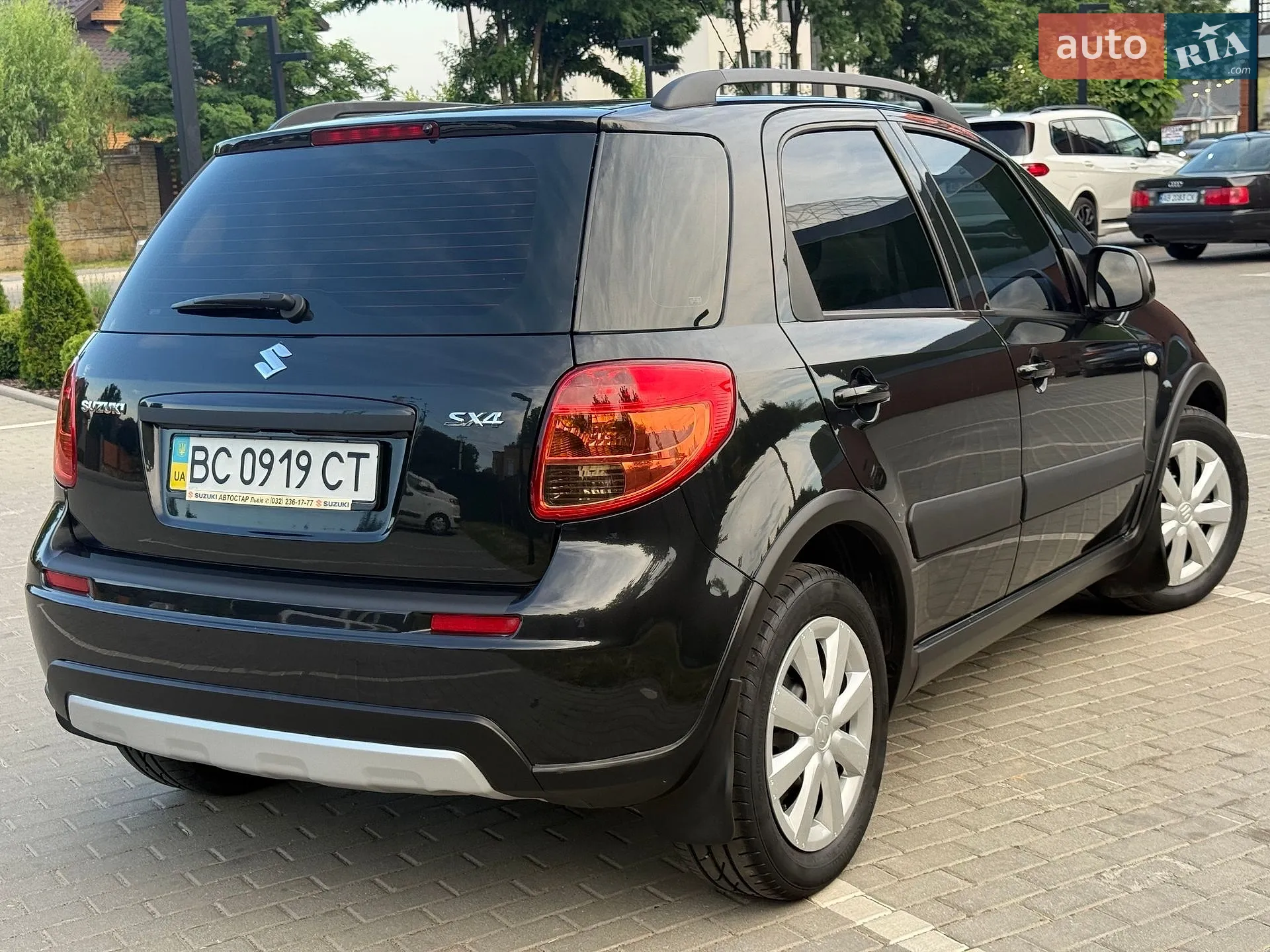 2012 Suzuki SX4 - мініатюра 8