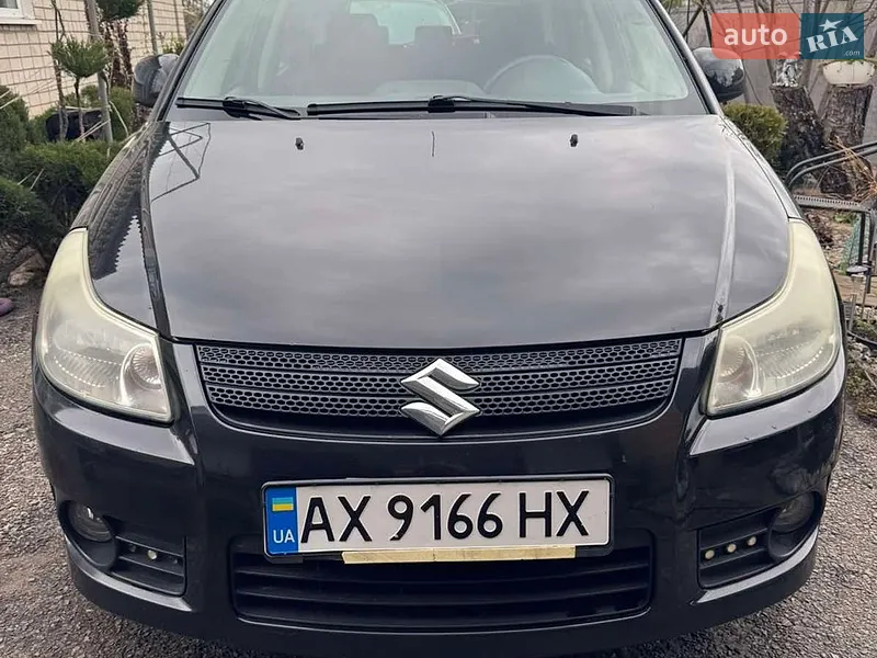 Suzuki SX4