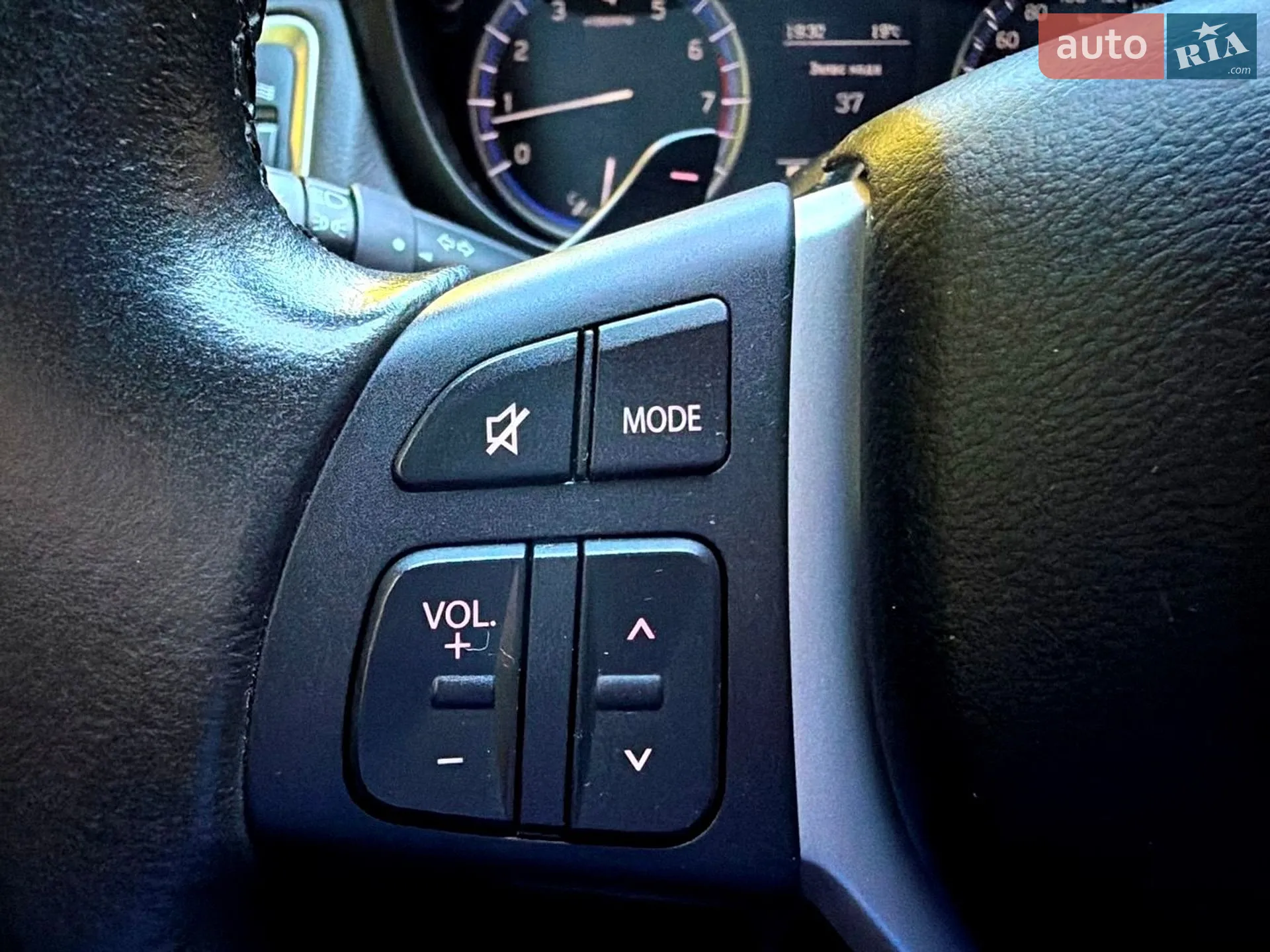 2021 Suzuki SX4 - мініатюра 39