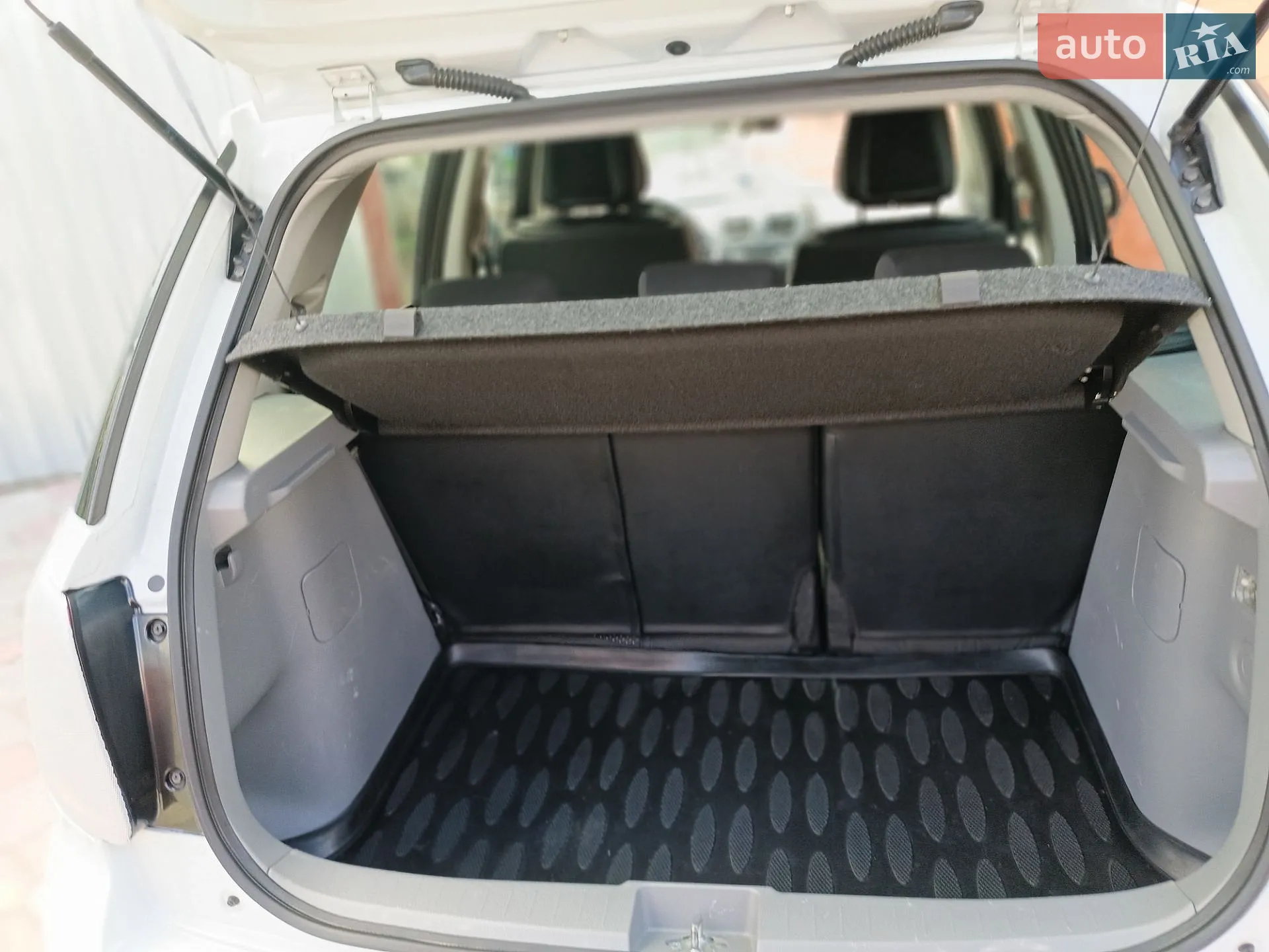 2013 Suzuki SX4 - мініатюра 19