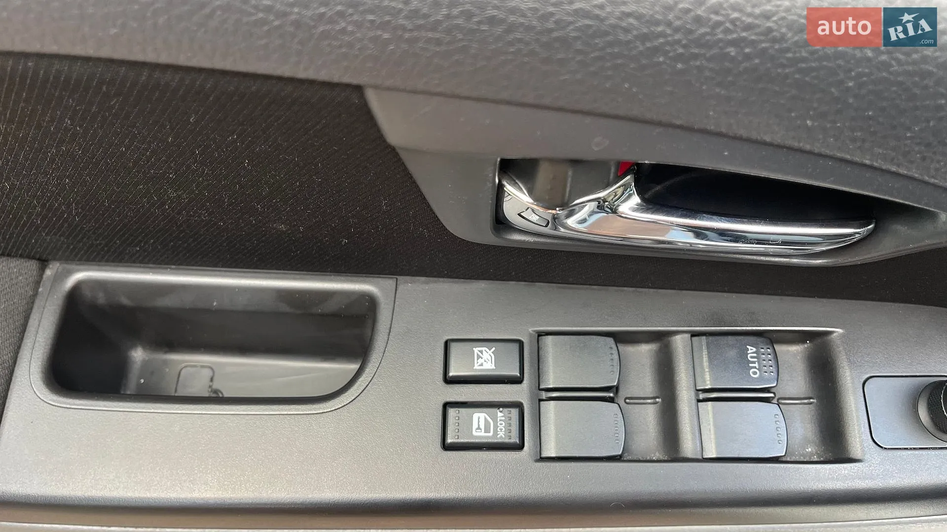 2013 Suzuki SX4 - мініатюра 26