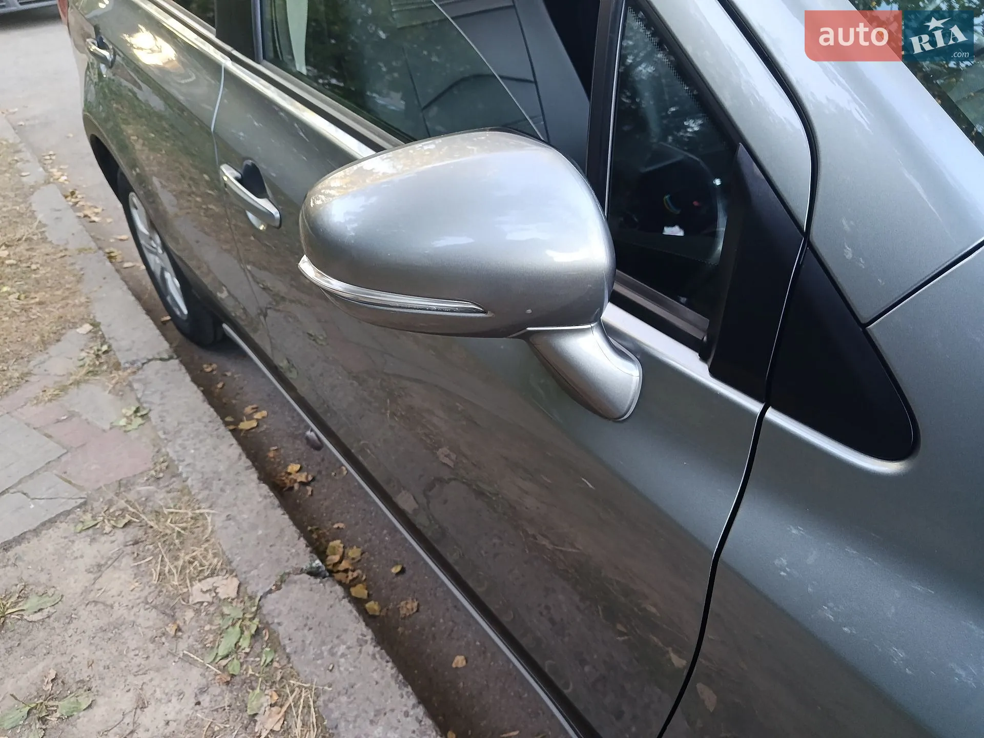 2016 Suzuki SX4 - мініатюра 12