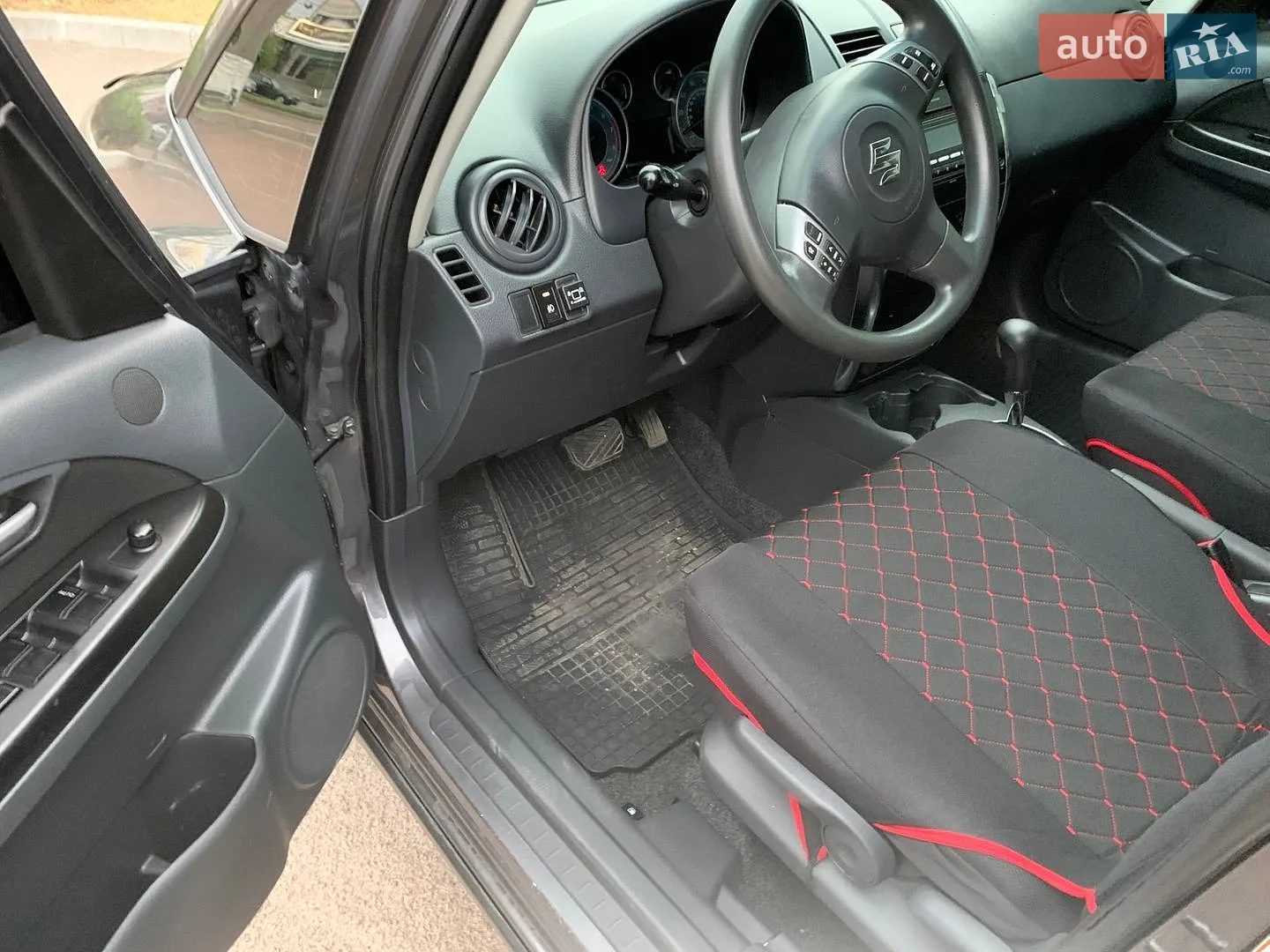 2012 Suzuki SX4 - мініатюра 11