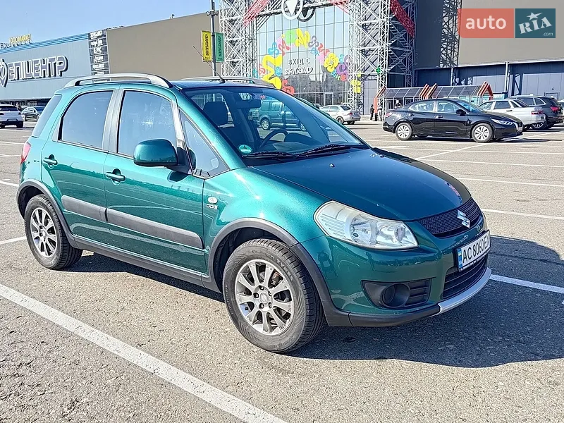 Suzuki SX4