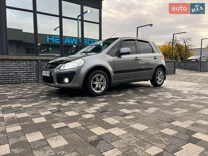 Suzuki SX4