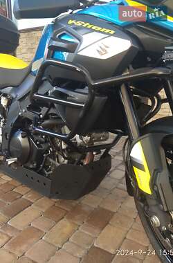 Мотоцикл Туризм Suzuki V-Strom 1000 2006 в 