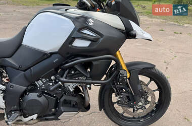 Мотоцикл Спорт-туризм Suzuki V-Strom 1000 2014 в 