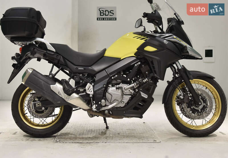 Мотоцикл Без обтікачів (Naked bike) Suzuki V-Strom 650/XT 2017 в 