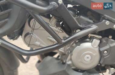 Мотоцикл Спорт-туризм Suzuki V-Strom 650/XT 2015 в 