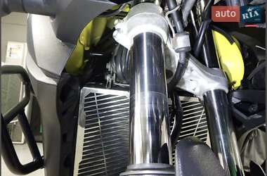 Мотоцикл Многоцелевой (All-round) Suzuki V-Strom 650 2020 в 