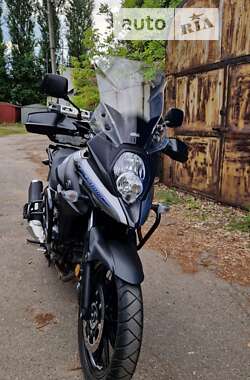 Мотоцикл Спорт-туризм Suzuki V-Strom 650 2021 в 