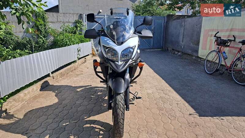 Мотоцикл Спорт-туризм Suzuki V-Strom 650 2014 в Костополе