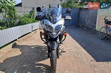 Мотоцикл Спорт-туризм Suzuki V-Strom 650 2014 в 