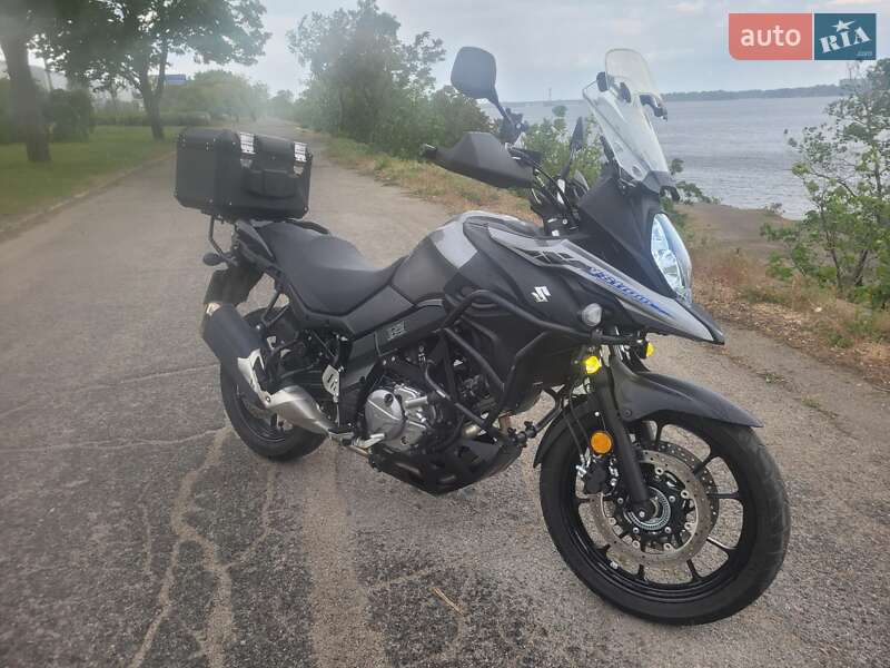 Мотоцикл Багатоцільовий (All-round) Suzuki V-Strom 650 2021 в Дніпрі