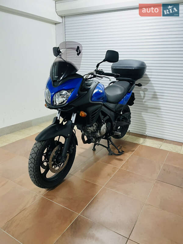 Мотоцикл Позашляховий (Enduro) Suzuki V-Strom 650 2013 в Києві