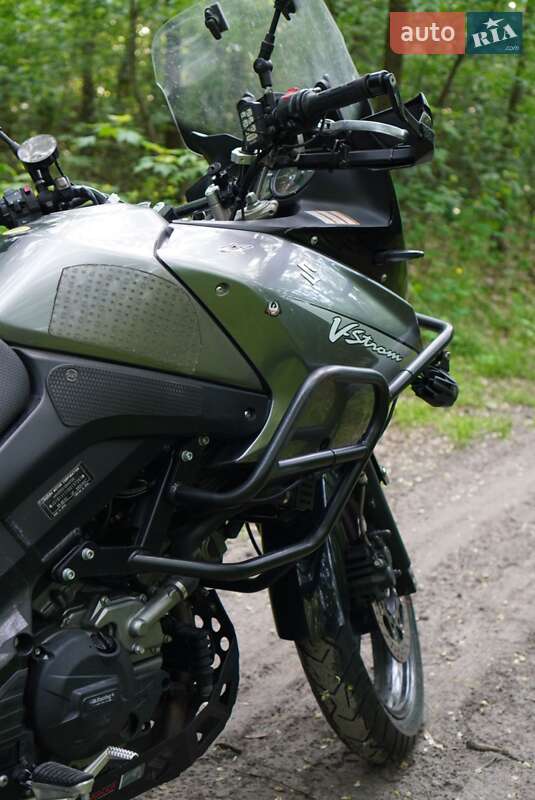 Мотоцикл Многоцелевой (All-round) Suzuki V-Strom 650 2008 в Киеве