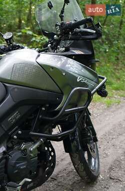 Мотоцикл Багатоцільовий (All-round) Suzuki V-Strom 650 2008 в 