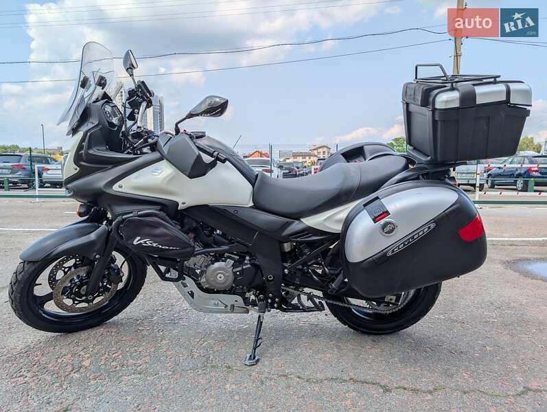 Suzuki V-Strom 650 2012