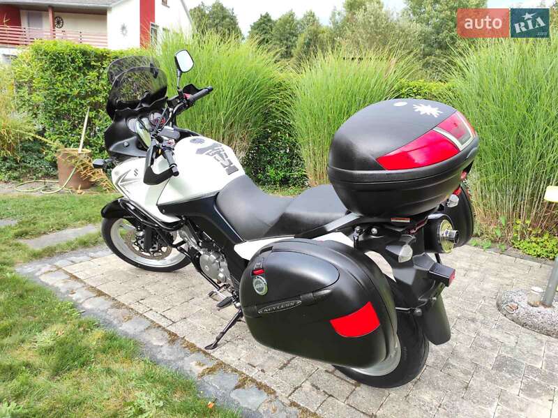Мотоцикл Багатоцільовий (All-round) Suzuki V-Strom 650 2009 в Києві