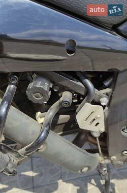 Мотоцикл Спорт-туризм Suzuki V-Strom 650 2005 в 