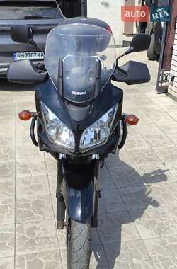 Мотоцикл Спорт-туризм Suzuki V-Strom 650 2005 в 