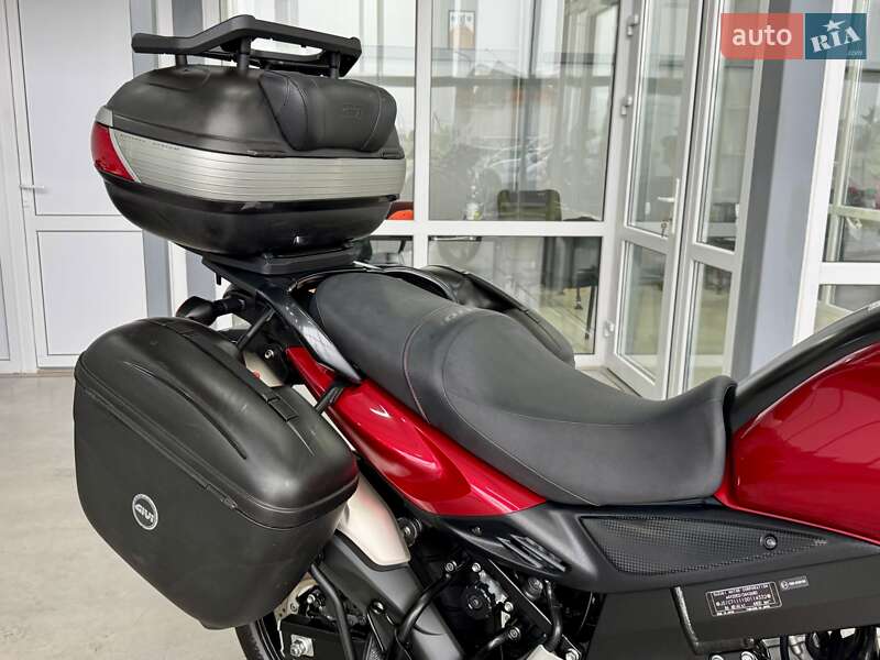 Мотоцикл Багатоцільовий (All-round) Suzuki V-Strom 650 2013 в Хмельницькому